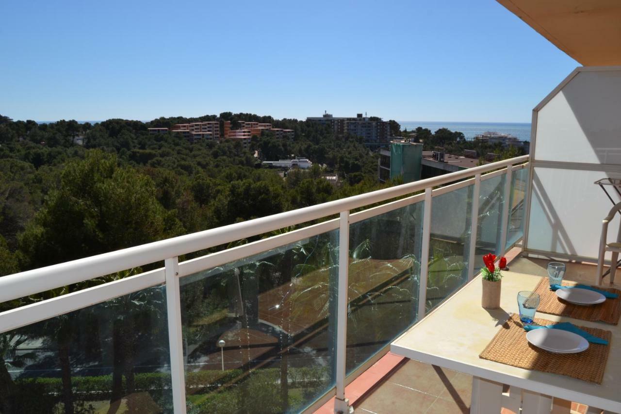 Lovely Familiar Apartment With Pool In Cap サロウ エクステリア 写真