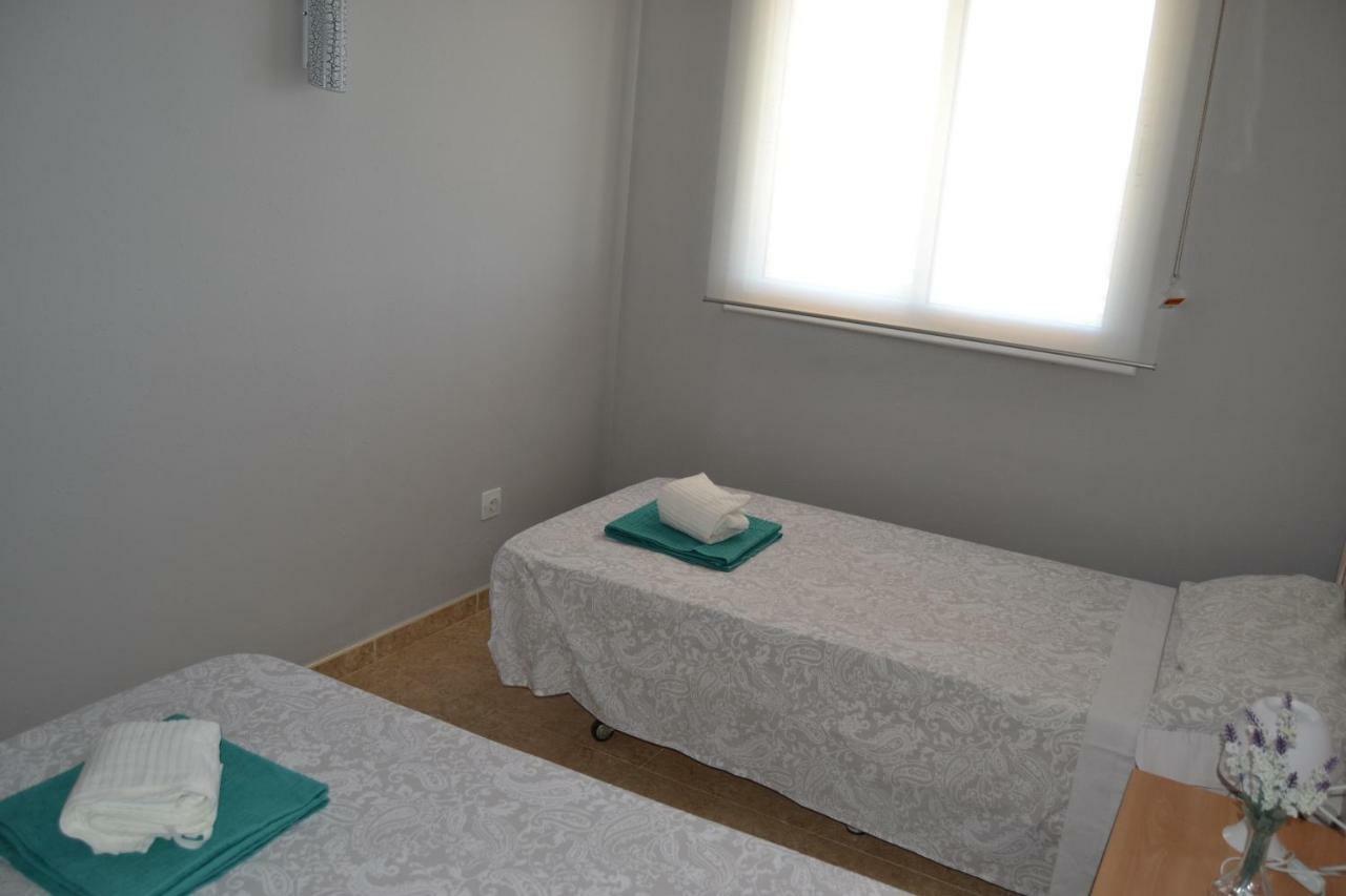 Lovely Familiar Apartment With Pool In Cap サロウ エクステリア 写真